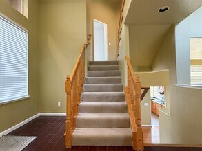 15 Parkridge Cir in South San Francisco, CA - Building Photo - Building Photo