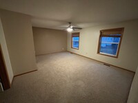 15223 DuPont Path in Apple Valley, MN - Building Photo - Building Photo