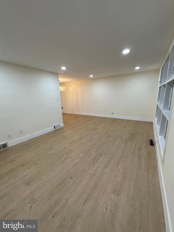 8540 Castor Ave in Philadelphia, PA - Building Photo - Building Photo