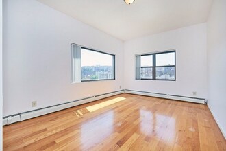 288 Wadsworth Ave in New York, NY - Building Photo - Building Photo