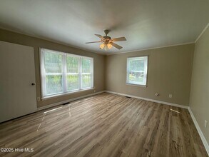 1190 Old Maplehurst Rd in Jacksonville, NC - Building Photo - Building Photo