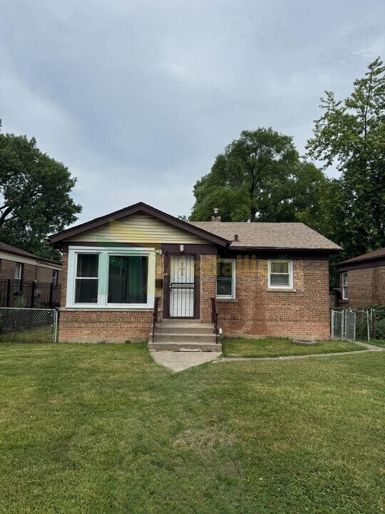 12210 S Ada St in Chicago, IL - Building Photo