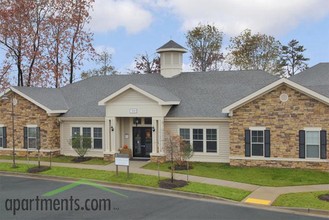 Arden Place in Charlottesville, VA - Building Photo - Building Photo