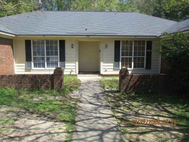 property at 3107 Fernridge Dr