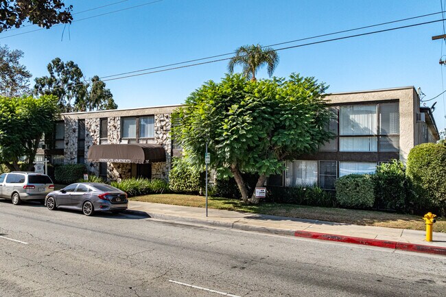 Stonegate Apartments in West Covina, CA - Building Photo - Building Photo