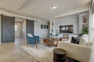 1040 Monarch Dr in Cleburne, TX - Building Photo - Building Photo