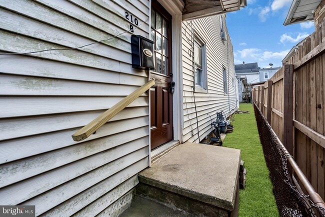 property at 210 Kossuth St