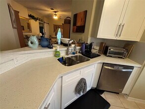 13317 NW 15th Ct in Pembroke Pines, FL - Building Photo - Building Photo