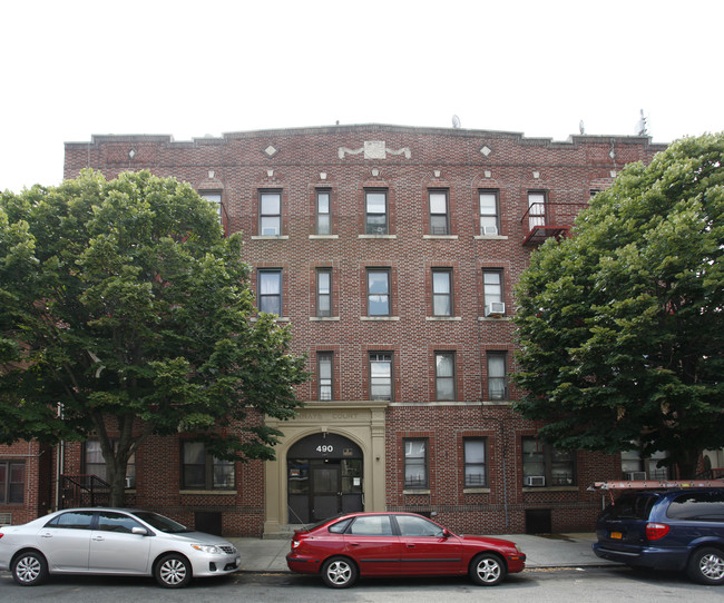 Murray's Court in Brooklyn, NY - Building Photo - Building Photo