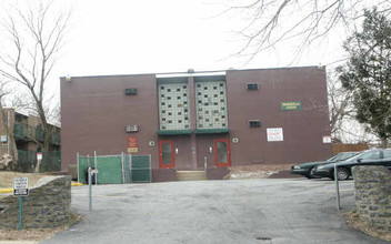 Magnolia Court Apartments in Philadelphia, PA - Foto de edificio - Building Photo