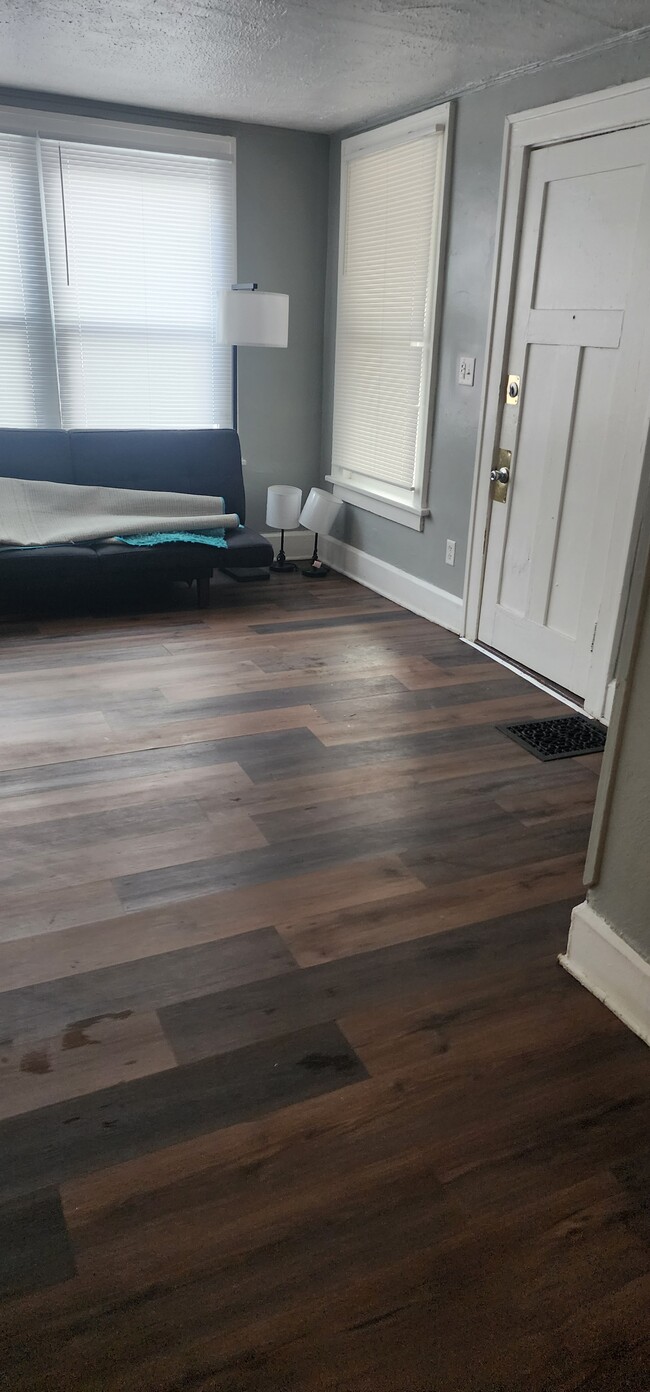 1416 Auburn St, Unit 1416 auburn st in Rockford, IL - Building Photo - Building Photo