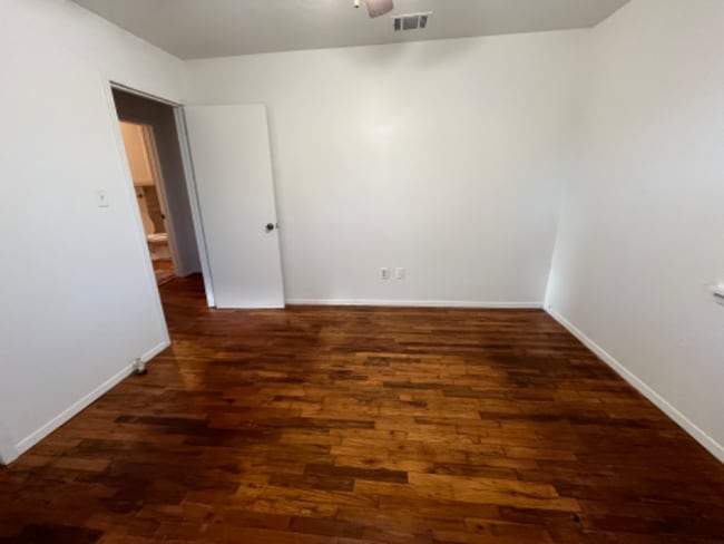 property at 102 E Pecan St