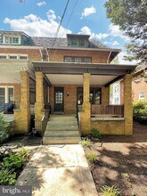 3822 Veazey St NW in Washington, DC - Building Photo - Building Photo