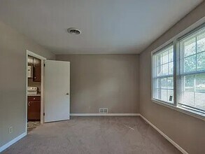 205 Bob White Ave in Hopkins, SC - Building Photo - Building Photo