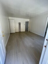 5564 Kinston Ave, Unit 5564 in Culver City, CA - Foto de edificio - Building Photo