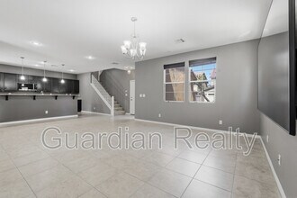 3220 Jevonda Ave in Henderson, NV - Building Photo - Building Photo