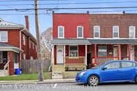 1264 W King St photo'