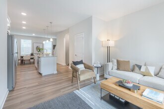 The Retreat at Brandywine Crossing in Brandywine, MD - Foto de edificio - Building Photo