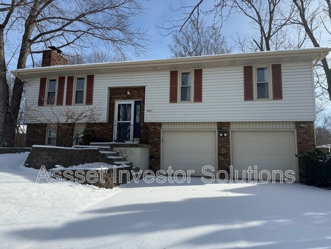 8013 N Congress Ave in Kansas City, MO - Building Photo - Building Photo