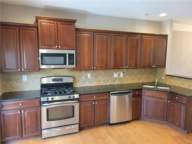 831 Commonwealth Ave SE in Atlanta, GA - Building Photo - Building Photo