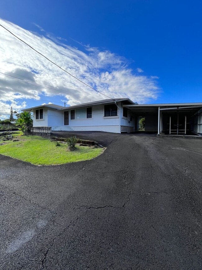 property at 1074 Kaumana Dr