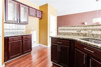3392 Sable Elm Ct in Atlanta, GA - Building Photo - Building Photo