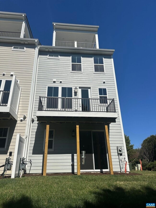 2024 Calico Ct in Charlottesville, VA - Building Photo - Building Photo