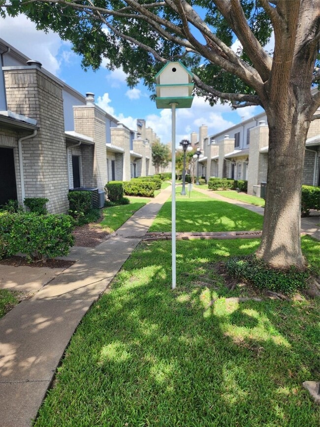 7399 Regency Square Ct