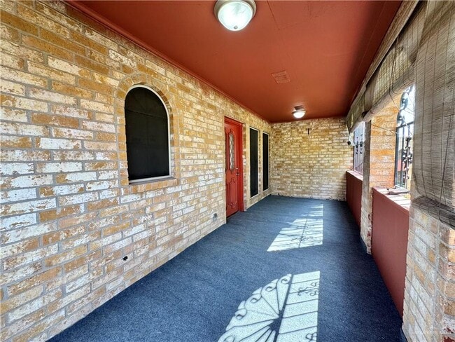 18 Highland Park Ave in Mission, TX - Building Photo - Building Photo