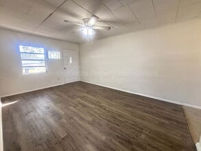 842 Lake Ave in Clermont, FL - Building Photo - Building Photo