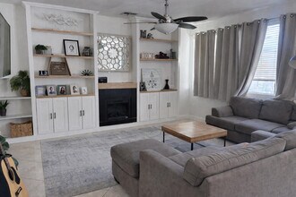 14515 W Lisbon Ln in Surprise, AZ - Building Photo - Building Photo