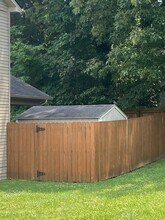 103 Ashmore Ct in Radcliff, KY - Building Photo - Building Photo