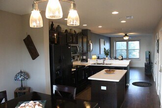 4822 Tuscan Loon Drive in Tampa, FL - Building Photo - Building Photo