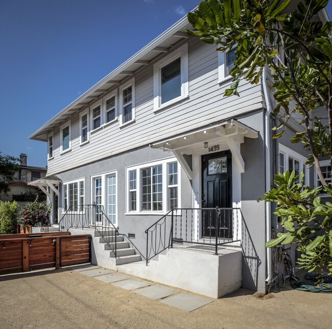 property at 1433 Talmadge St