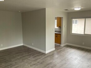 2308 Lemontree Way in Antioch, CA - Building Photo - Building Photo