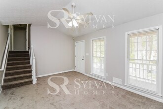 217 Robin Hood Dr in Douglasville, GA - Building Photo - Building Photo