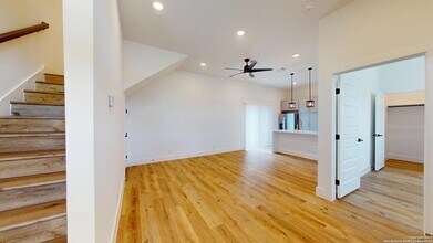 104 Micah Point in La Vernia, TX - Building Photo - Building Photo