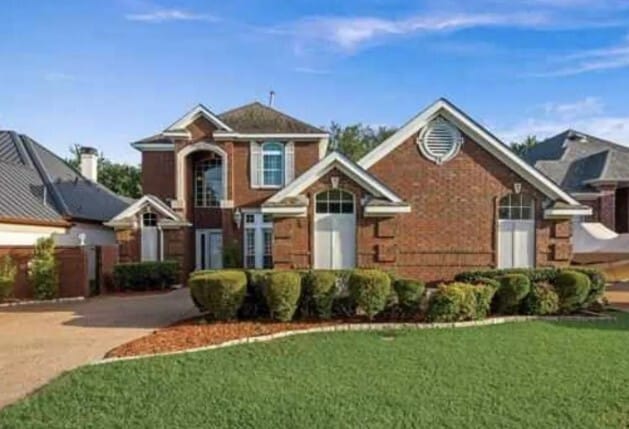 property at 914 Gregory St