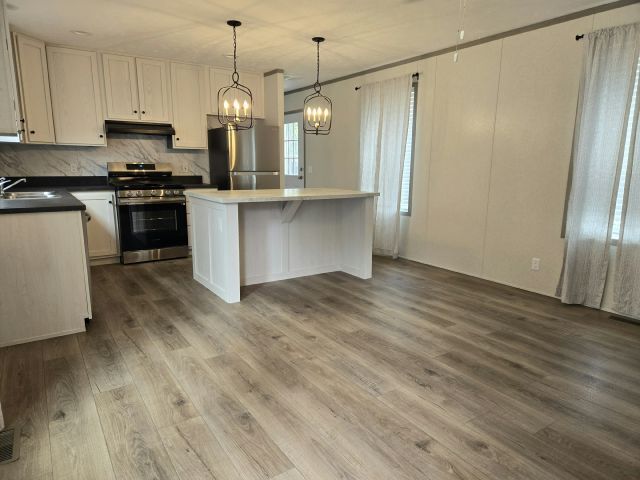 107 112th Square NE in Blaine, MN - Building Photo
