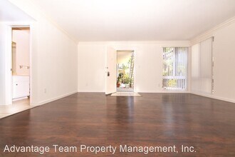 4012 Mississippi St-Unit -#10 in San Diego, CA - Foto de edificio - Building Photo