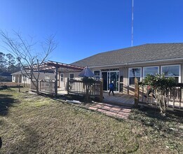 50 Kayton Ct in Pembroke, GA - Building Photo - Building Photo