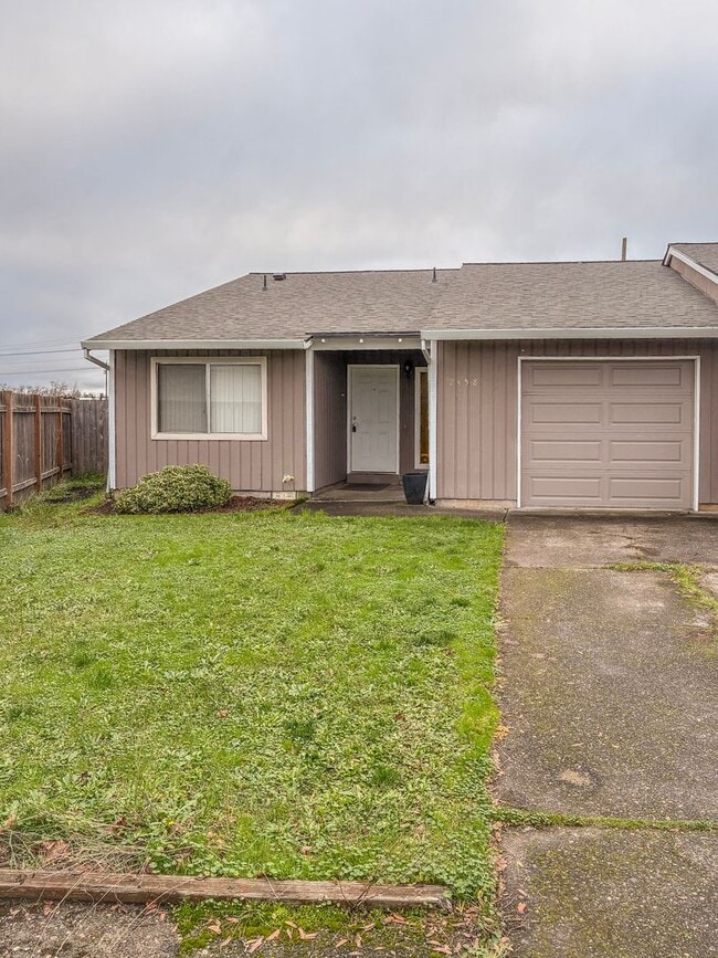 property at 2458 SE 53rd Ave