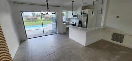 3508 NW 23rd St in Lauderdale Lakes, FL - Building Photo - Building Photo