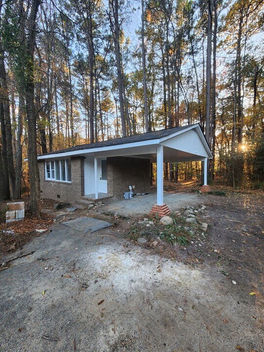307 Homestead Rd in Chapel Hill, NC - Building Photo