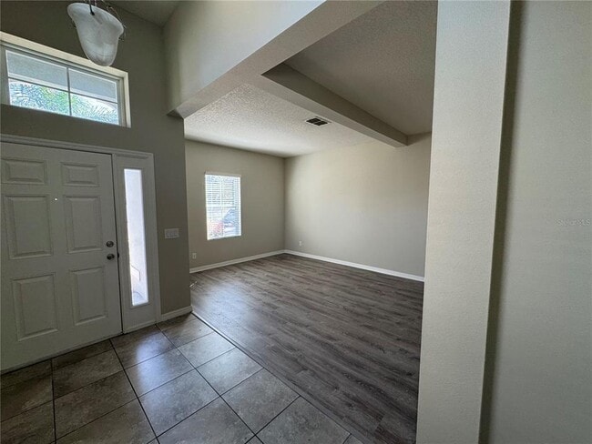 2855 Running Brook Cir in Kissimmee, FL - Building Photo - Building Photo