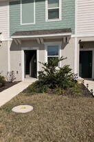 3068 Skyline Lp in Kissimmee, FL - Building Photo