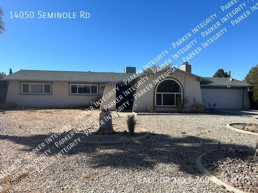 14050 Seminole Rd in Apple Valley, CA - Building Photo