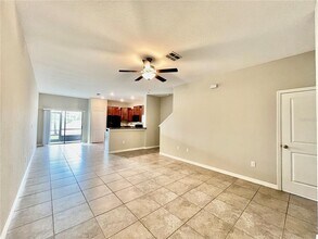 7639 Ginger Lily Ct in Tampa, FL - Building Photo - Building Photo