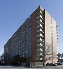 The Ogilvie Towers in Ottawa, ON - Building Photo - Building Photo