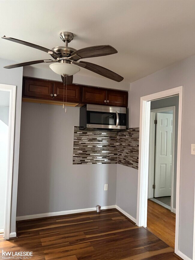 9539 Beaverland St in Detroit, MI - Building Photo - Building Photo